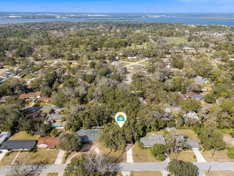 5433 Whitney Street Jacksonville FL 32277