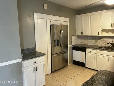 5465 Commerce Street Jacksonville FL 32211