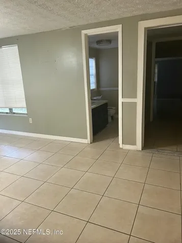 5465 Commerce Street Jacksonville FL 32211