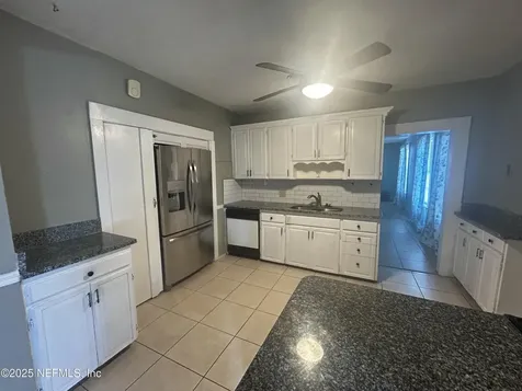 5465 Commerce Street Jacksonville FL 32211