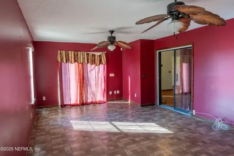 11339 Island Shore Drive W Jacksonville FL 32218