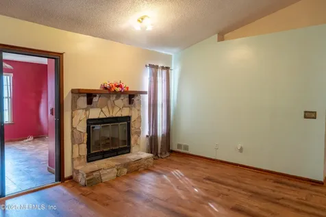 11339 Island Shore Drive W Jacksonville FL 32218
