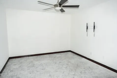 11339 Island Shore Drive W Jacksonville FL 32218