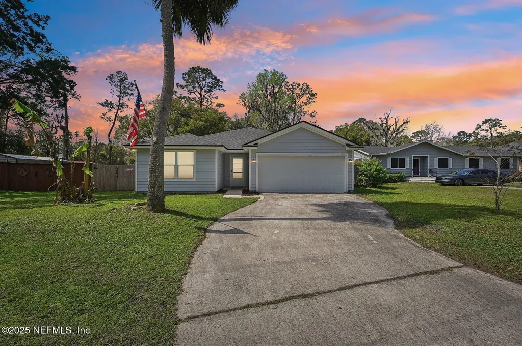 411 N Cypress Avenue Green Cove Springs FL 32043