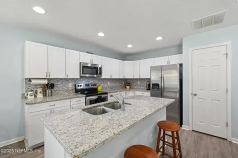 411 N Cypress Avenue Green Cove Springs FL 32043