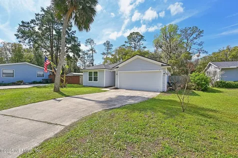 411 N Cypress Avenue Green Cove Springs FL 32043