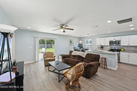411 N Cypress Avenue Green Cove Springs FL 32043