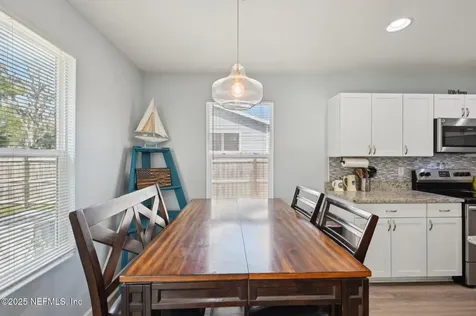 411 N Cypress Avenue Green Cove Springs FL 32043