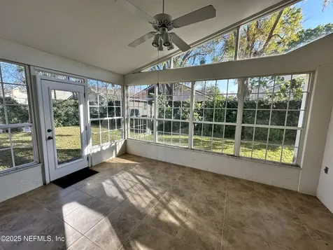 4044 Mizner Court Jacksonville FL 32217