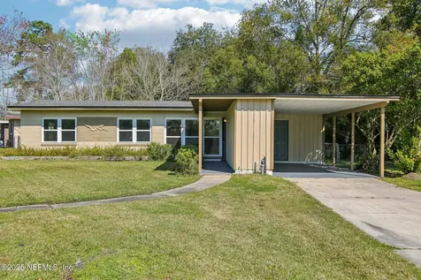 6753 Cherbourg Avenue S Jacksonville FL 32205