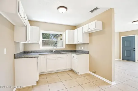 6753 Cherbourg Avenue S Jacksonville FL 32205