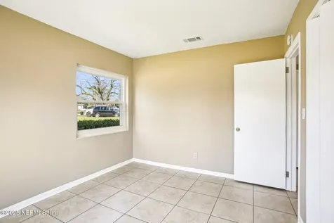 6753 Cherbourg Avenue S Jacksonville FL 32205