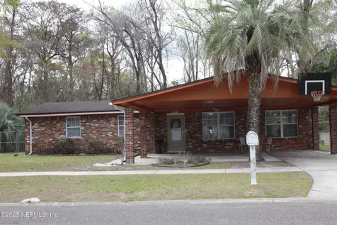 4741 Lincrest Drive N Jacksonville FL 32208