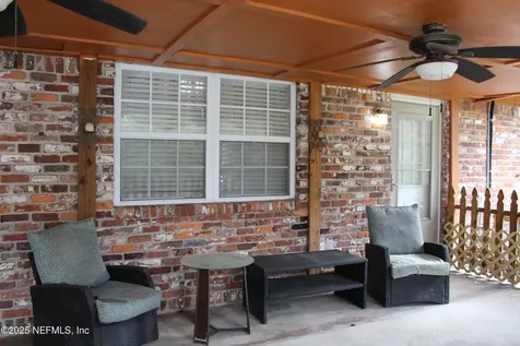 4741 Lincrest Drive N Jacksonville FL 32208