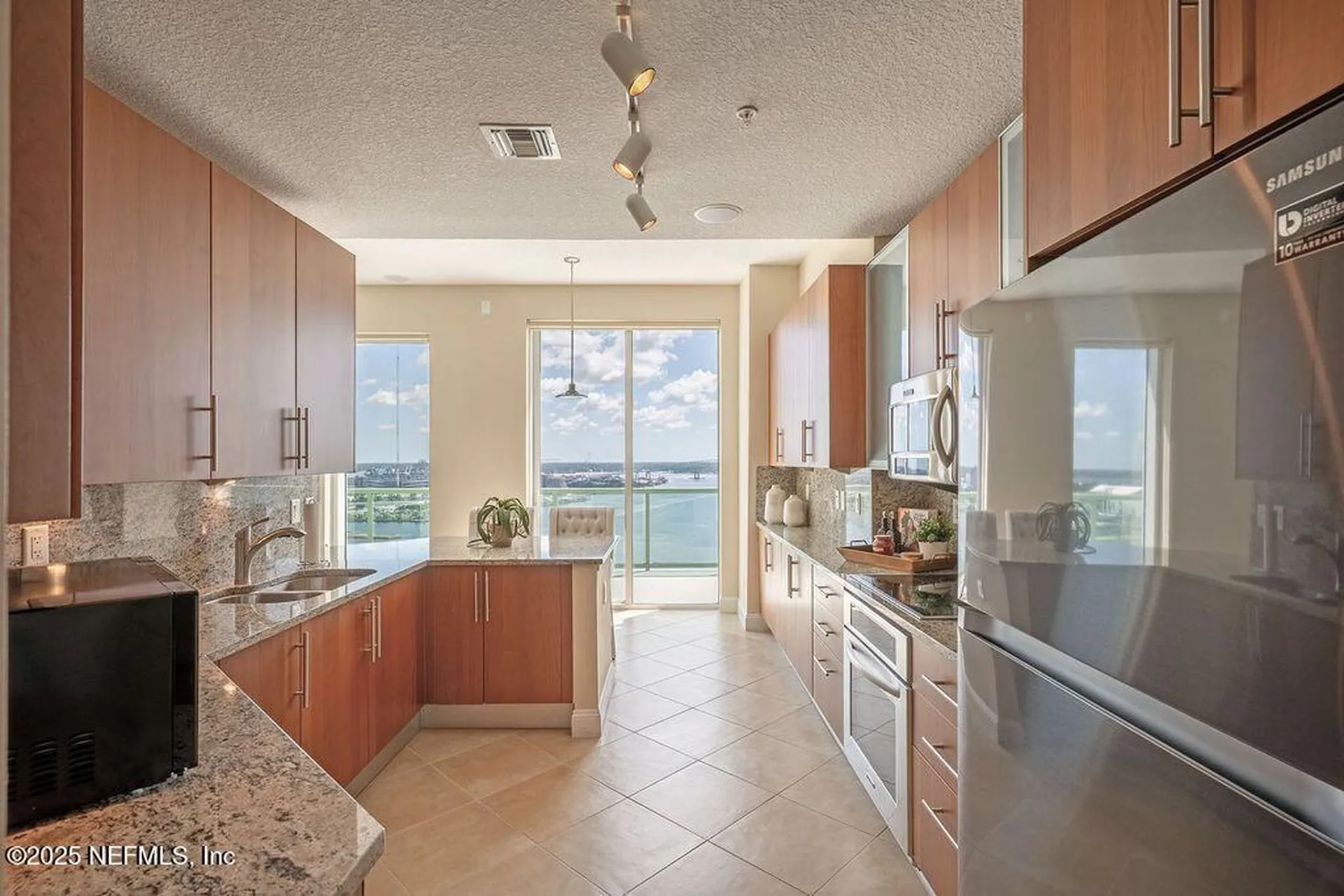 1431 Riverplace Boulevard Jacksonville FL 32207
