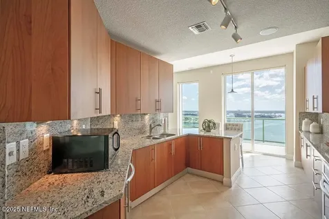 1431 Riverplace Boulevard Jacksonville FL 32207