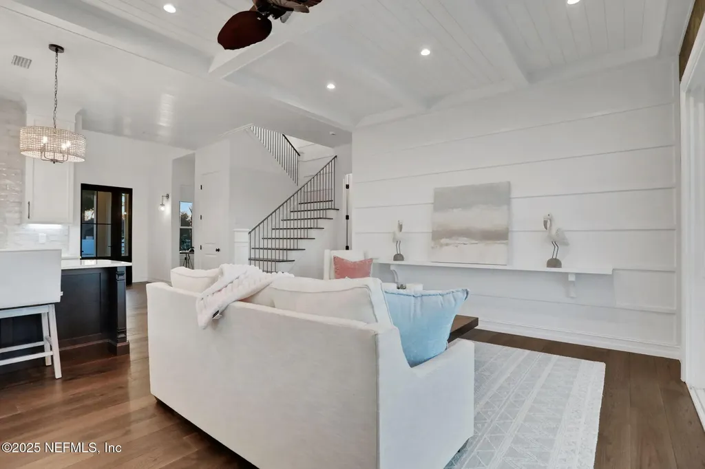 4137 Sunrise Cove Way Jacksonville FL 32250