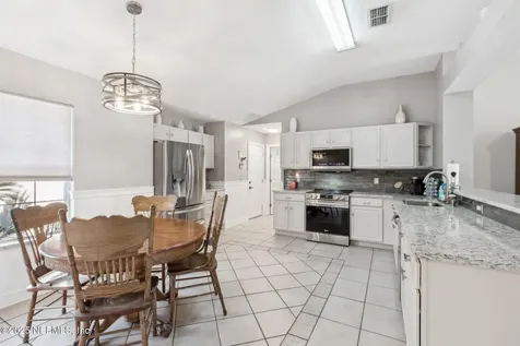 2683 Henley Road Green Cove Springs FL 32043