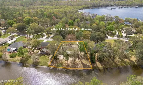 1902 Salt Myrtle Lane Fleming Island FL 32003