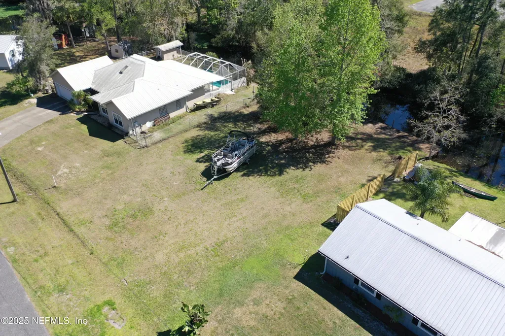 117 Park Drive Satsuma FL 32189