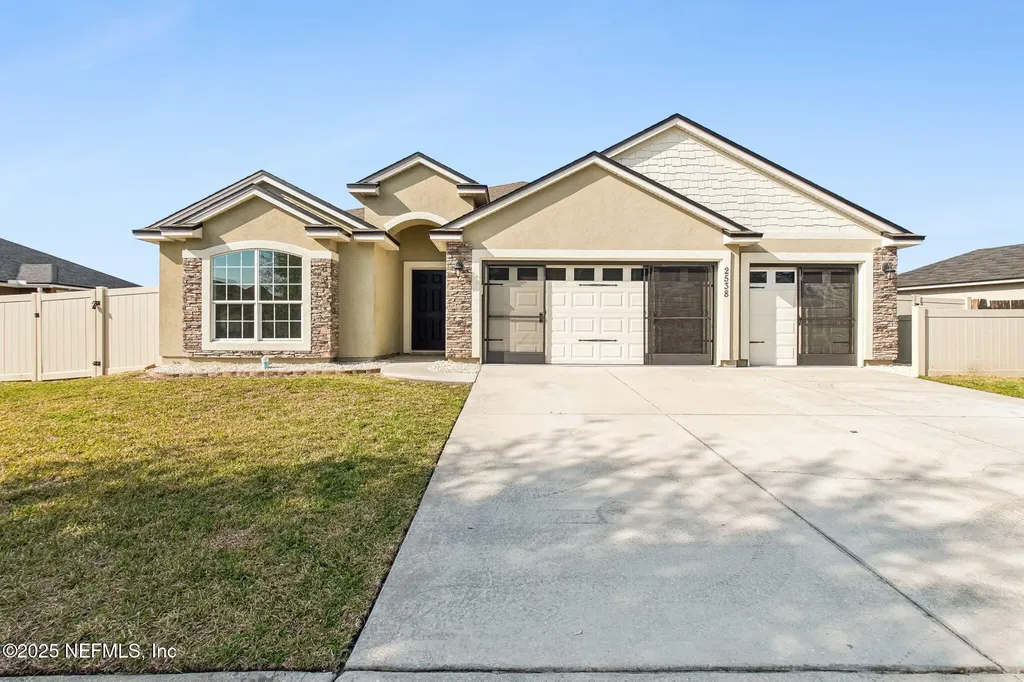 2538 Royal Pointe Drive Green Cove Springs FL 32043