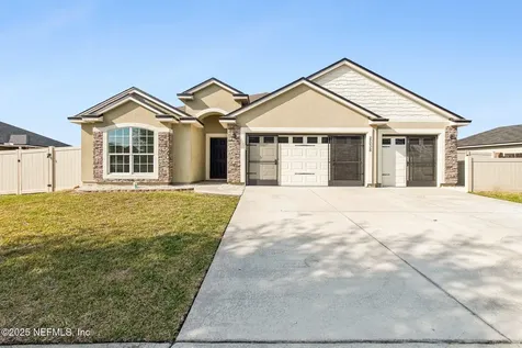 2538 Royal Pointe Drive Green Cove Springs FL 32043