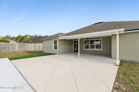 2538 Royal Pointe Drive Green Cove Springs FL 32043