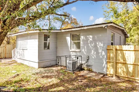 1750 W 29th Street Jacksonville FL 32209