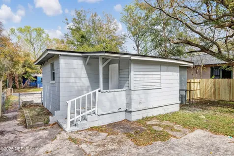1750 W 29th Street Jacksonville FL 32209