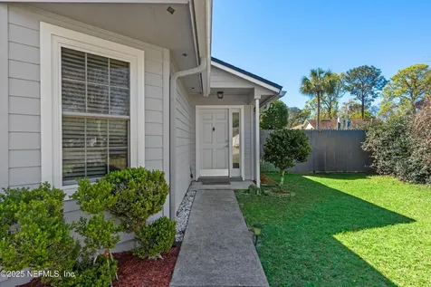 12438 Safeshelter Drive S Jacksonville FL 32225