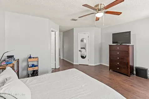 12438 Safeshelter Drive S Jacksonville FL 32225