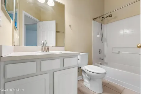5879 Moonstone Court Jacksonville FL 32258