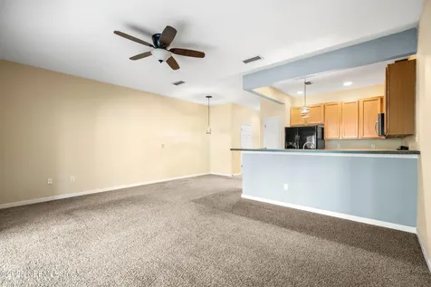 5879 Moonstone Court Jacksonville FL 32258