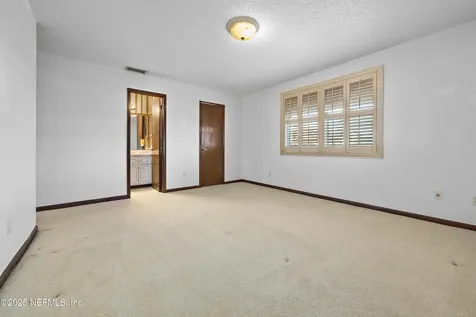 4263 Tideview Drive Jacksonville FL 32250
