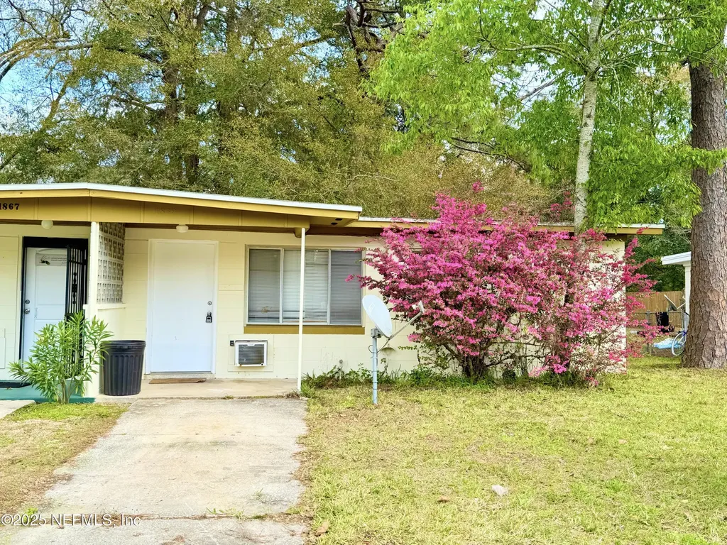 1869 Doyon Court Jacksonville FL 32210