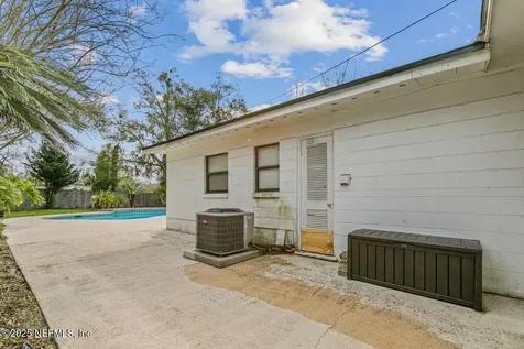 1213 Knobb Hill Drive Jacksonville FL 32221
