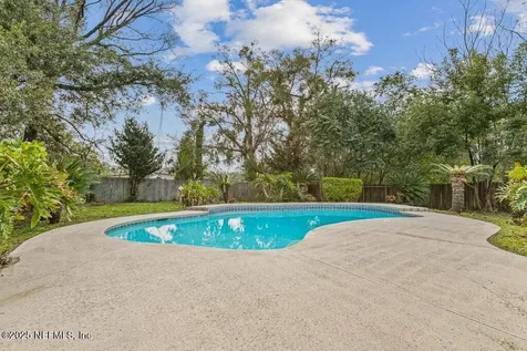 1213 Knobb Hill Drive Jacksonville FL 32221