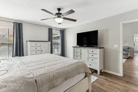 1660 Hawkins Cove Drive W Jacksonville FL 32246