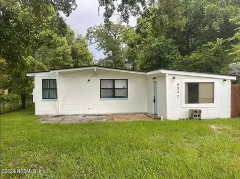 9217 6th Avenue Jacksonville FL 32208