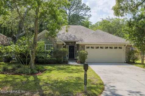 1522 Crabapple Cove Court N Jacksonville FL 32225