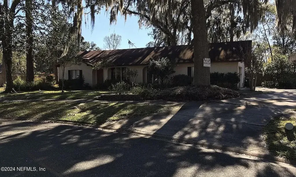9954 Watson Drive W Jacksonville FL 32257