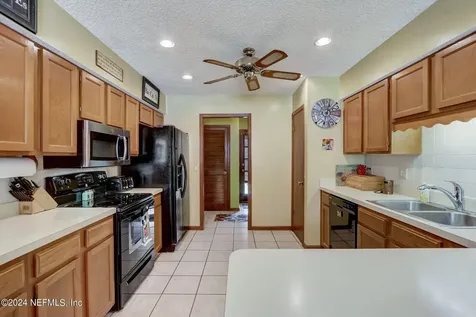 4332 Morning Dove Drive Jacksonville FL 32258