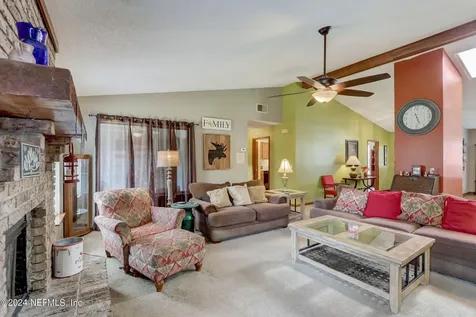 4332 Morning Dove Drive Jacksonville FL 32258