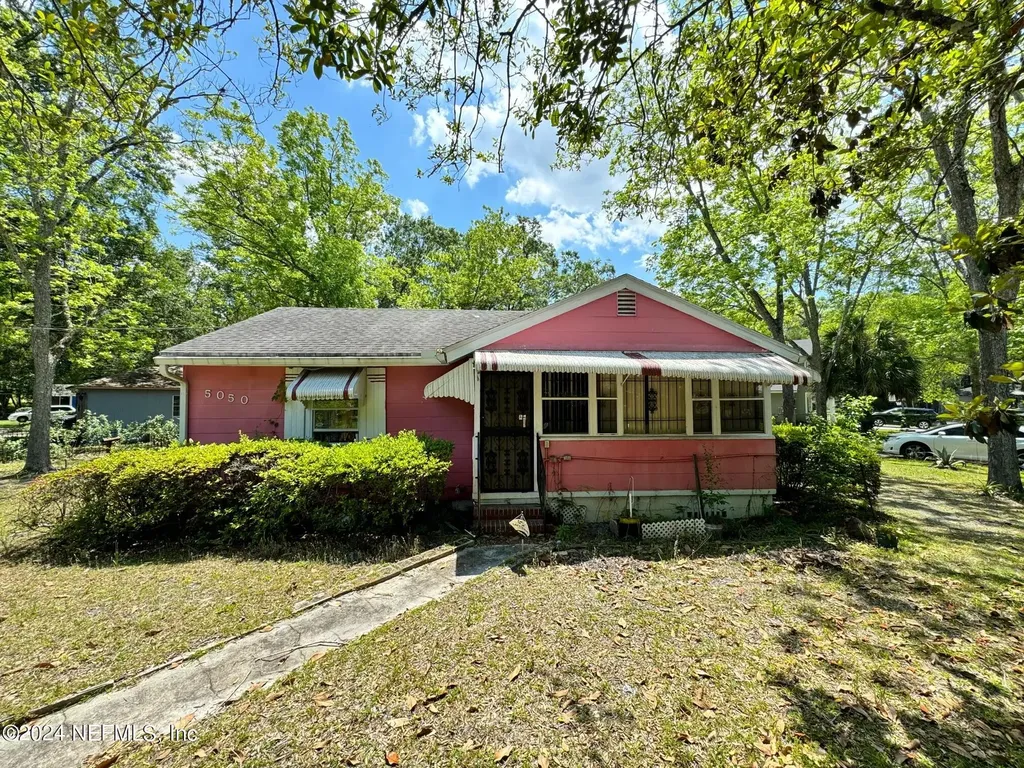 5050 Campenella Drive Jacksonville FL 32209