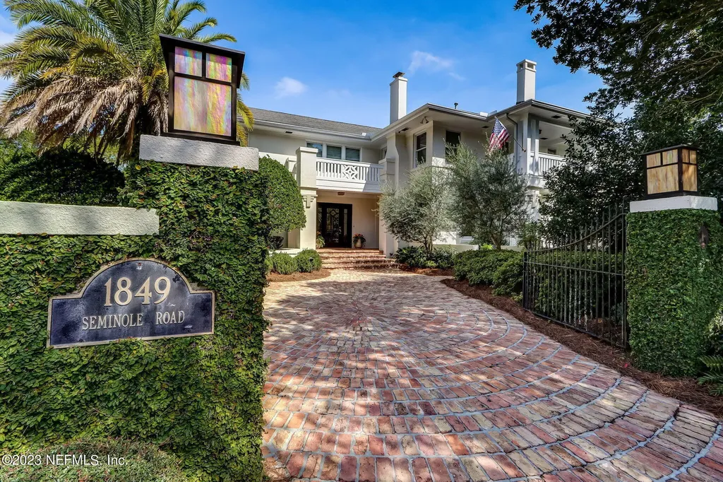 1849 Seminole Road Jacksonville FL 32205