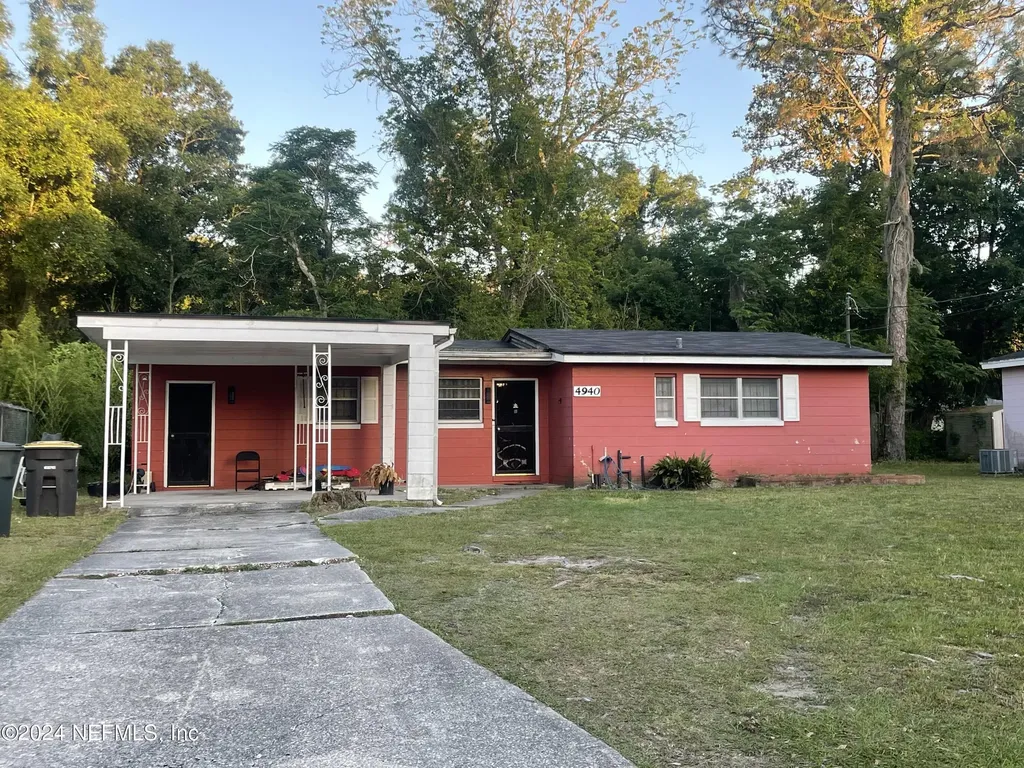4940 Donnybrook Avenue Jacksonville FL 32208