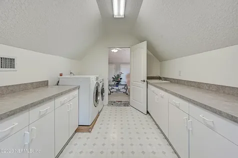 3957 Susan Drive Green Cove Springs FL 32043