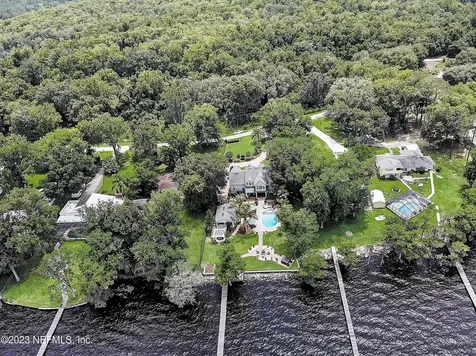 3957 Susan Drive Green Cove Springs FL 32043
