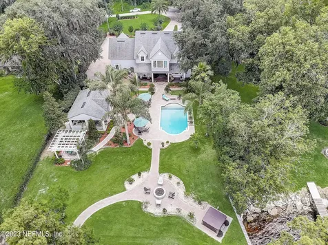 3957 Susan Drive Green Cove Springs FL 32043