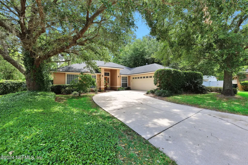 11374 Willesdon Drive S Jacksonville FL 32246